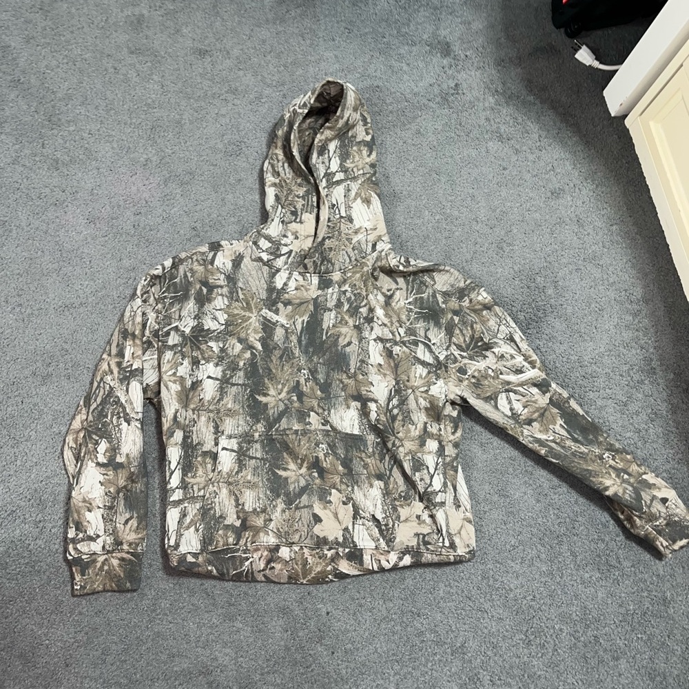 Hollister Camo Hoodies White and Green Bundle - Picture 9 of 9